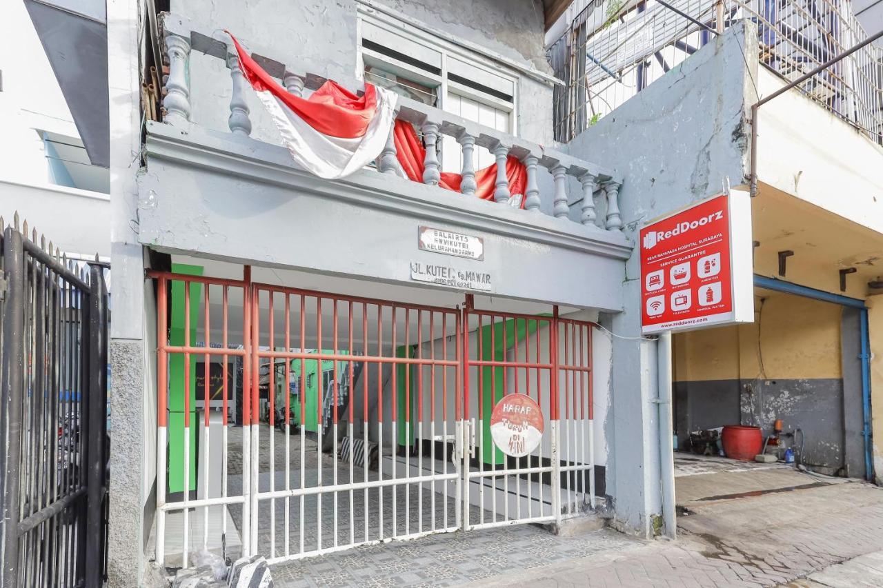 Reddoorz Near Mayapada Hospital Surabaya Bagian luar foto